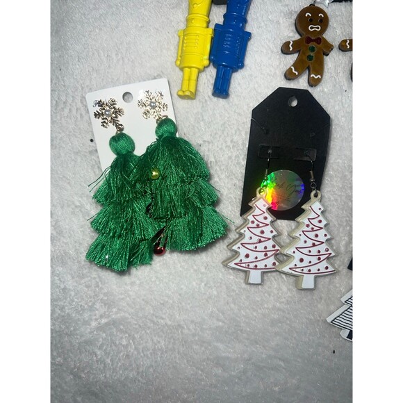 Christmas earring lot - 8 new earrings - Picture 4 of 5